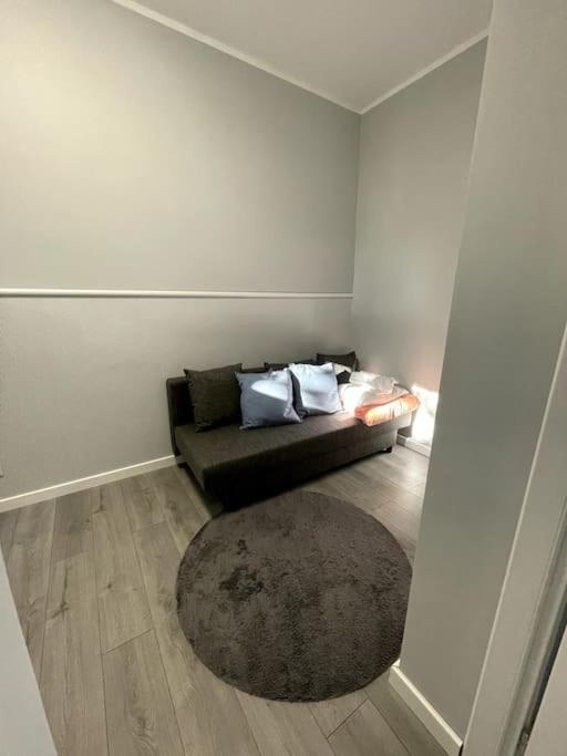Big Apart Next To Galeria Dominikanska - 4 Rooms 브로츠와프 외부 사진